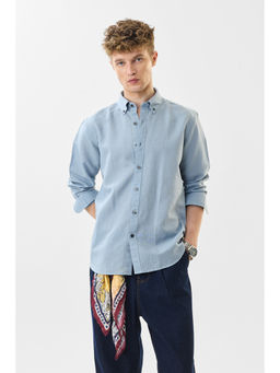 Snitch - Men Blue Solid Full Sleeves Slim Casual Shirt