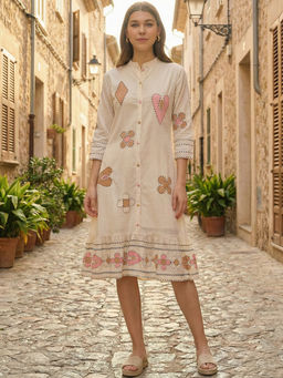 ZUMMER - Off White Embroidered Flared Midi Dress