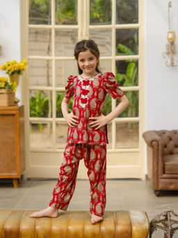 Fayon Kids - Red Cotton Half Sleeves Printed Kurti With Pant