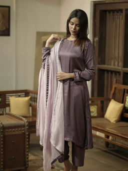 Label Ruby - Kashida Embroidered Purple Kurta with Pant (Set of 2)