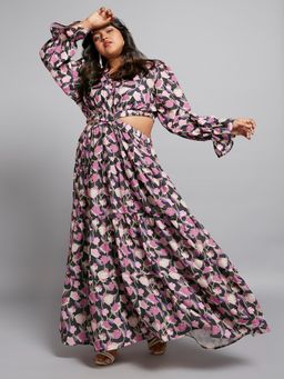 Globus - Gloplus Women Black Floral Print V-Neck Bishop Sleeves Cut-Out Detail Tiered Fit & Flare Plus Size Maxi Dress