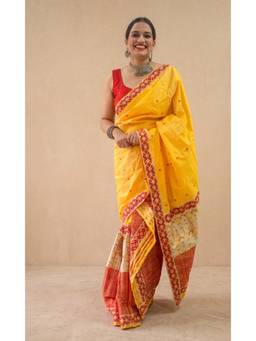 APAAPI THREADS OF GLORY - Yellow Ethnic Motif Silk Blend Saree