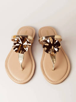 Megleo - Nude Pu Round Toe Pair Of Flats