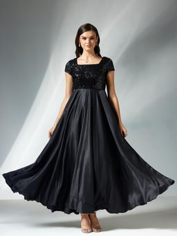 Miss Chase - Womens Black Square Neck Short Sleeve Embellished Maxi Dress