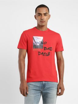 Levi's - Mens Red Graphic Print Crew Neck T-shirt