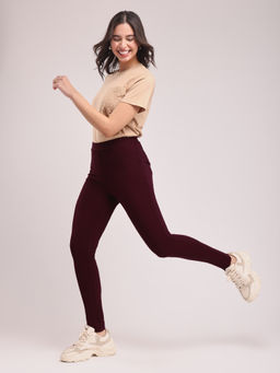FableStreet - Livin Skinny Fit Mid Rise Regular Trousers - Maroon