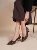 Brown color option, Currently selected