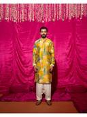 Yellow color option, Sold out, Currently selected