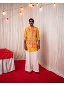 Yellow color option, Sold out, Currently selected