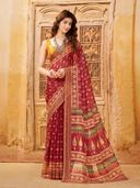 Maroon color option, Currently selected