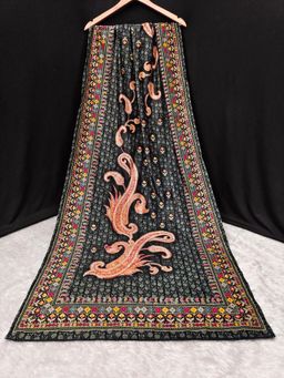 Trendmalls - Women's Black Velvet Paisley Pattern Dupatta