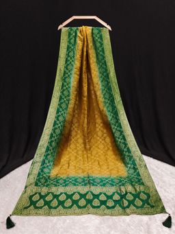 Trendmalls - Women's Green Silk Ethnic Motiff Design Dupatta