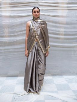 PRIYANKA RAAJIV - Kamala Vintage Silver Chanderi Saree with Unstitched Blouse