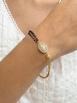 Zeraki Jewels - Meera Mangalsutra Bracelet Gold
