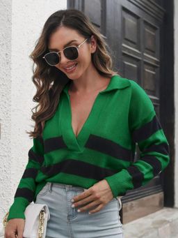 Oh Rare - Women Green Colorblock Pullover Sweater