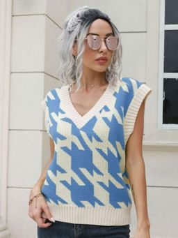 Oh Rare - Women Beige V-Neck Sleeveless Sweater