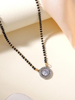 Estele - Gehena Lightweight Elegant Solitaire Charm Mangalsutra