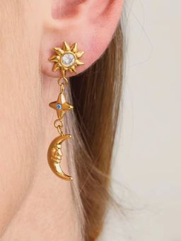 Inaya Accessories - 18K Gold Plated Crystal Drop Pair of earring, Carol