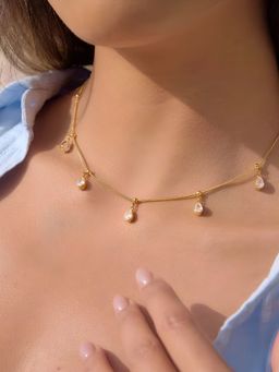 Inaya Accessories - 18K Gold Plated Minimalist Crystal Necklace, Lila