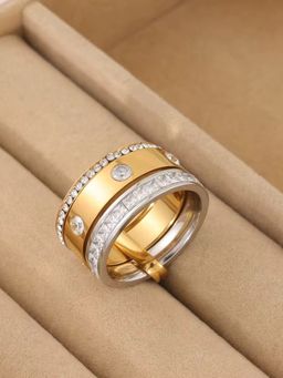 Inaya Accessories - 18K Gold Plated Triple Band Ring, Valencia
