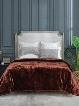 Saral Home - Light Weight Cloudy Mink Silky-Soft Quilt/Blanket All Seasons, Brown