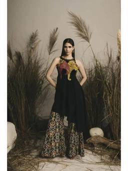 ASHNA VASWANI - Women Black Embellished/Sequined Khadi Kurta with Sharara