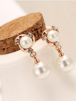 Fabula - Gold Plated White Pearl Drop Earrings
