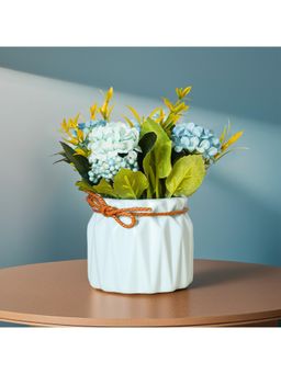 Ekhasa - Rose Flower Ceramic Vase with Artificial Flowers Plant