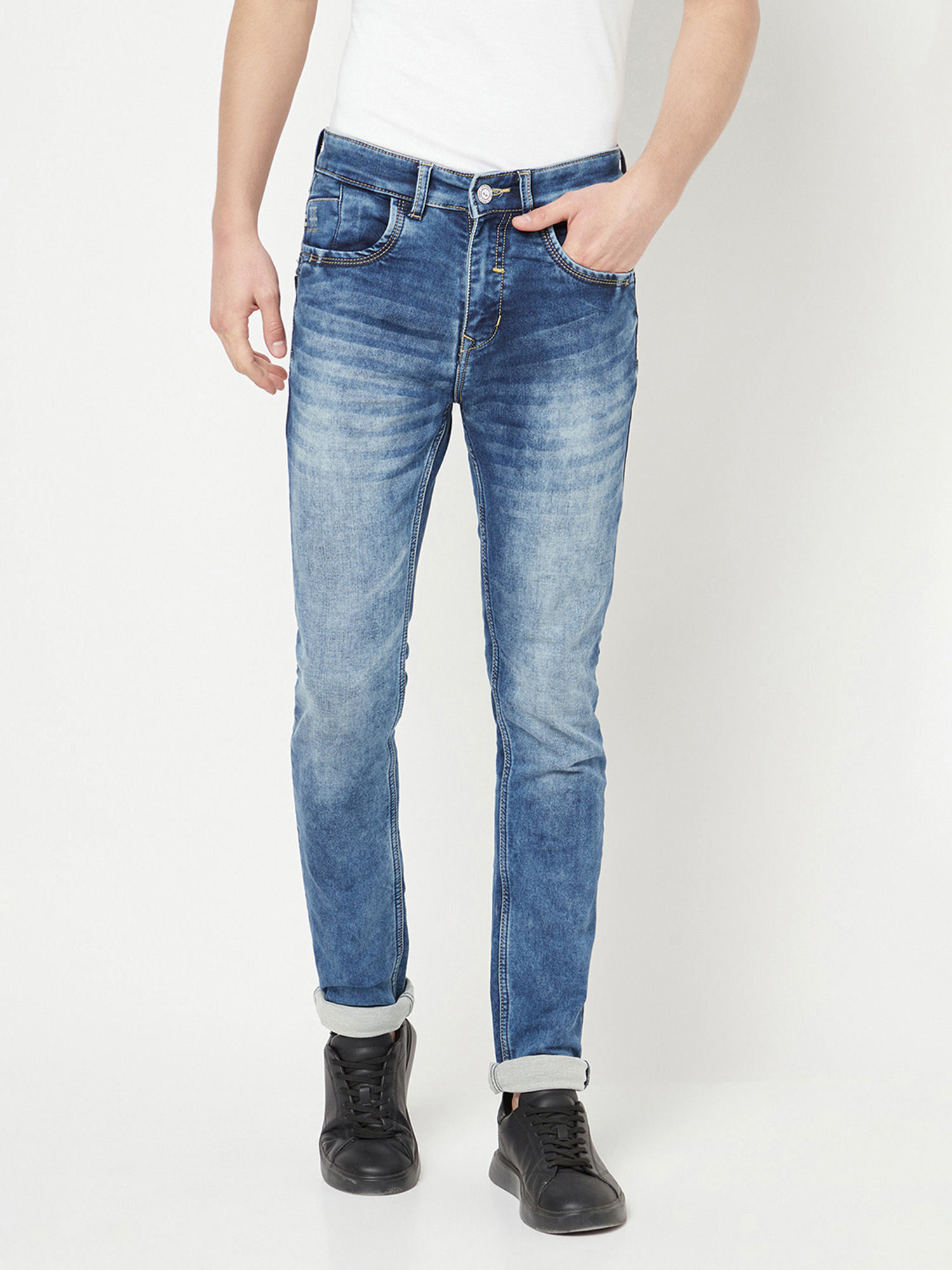 Men Blue Solid Heavy Fade Jeans 