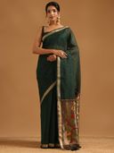Green color option, Sold out, Currently selected