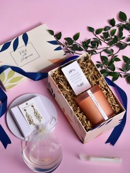 Gleevers - Rose Big Candle and Earring Gift Box for Her (Set of 2)