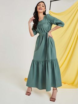 Styli - Green 3/4 Sleeves Square Neck Tiered Maxi Dress With Tie Belt (Set of 2)