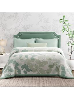 Boutique Living - Nature Bouquet Fragrance Green Floral Double Blanket