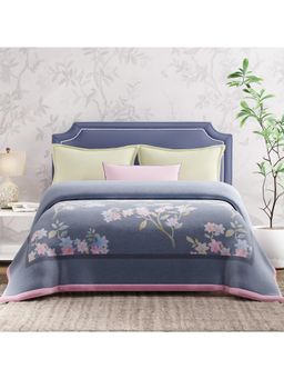 Boutique Living - Nature Bouquet Fragrance Grey Floral Double Blanket