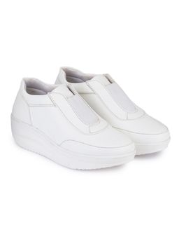 VALIOSAA - White Solid-Plain Sneakers