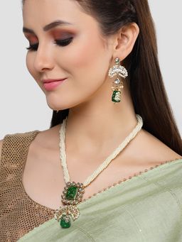 Karatcart - Gold Plated Green Carved Stone and Tumble Studded Kundan Rani Haar Necklace Set