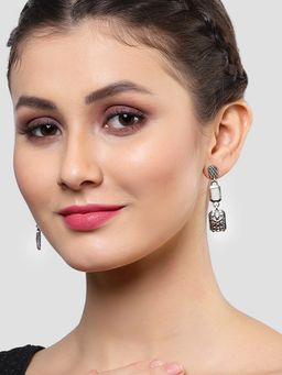 Karatcart - Oxidised Silver Celtic Link Drop Earrings for Women