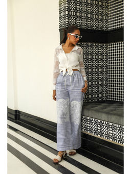 Kay Kay BY KKHUSHI SAHAII - White Katie Striped And Lace Detail Shirt And Pant