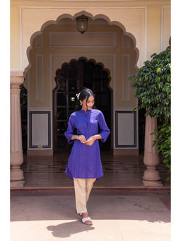 SAVI - Blue Cotton Detailed High-Low Kurta