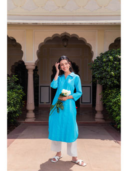 SAVI - Blue Cotton Detailed Straight Kurta