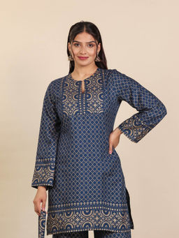 ARAMYA - Viscose Gold Foil Geometric Print Kurta