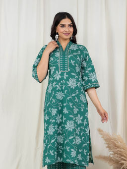 ARAMYA - Soft Cotton Straight Floral Print Kurta