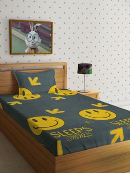 HOSTA HOMES - Graphic 210 TC Single Bedsheet with 1 Pillow Cover