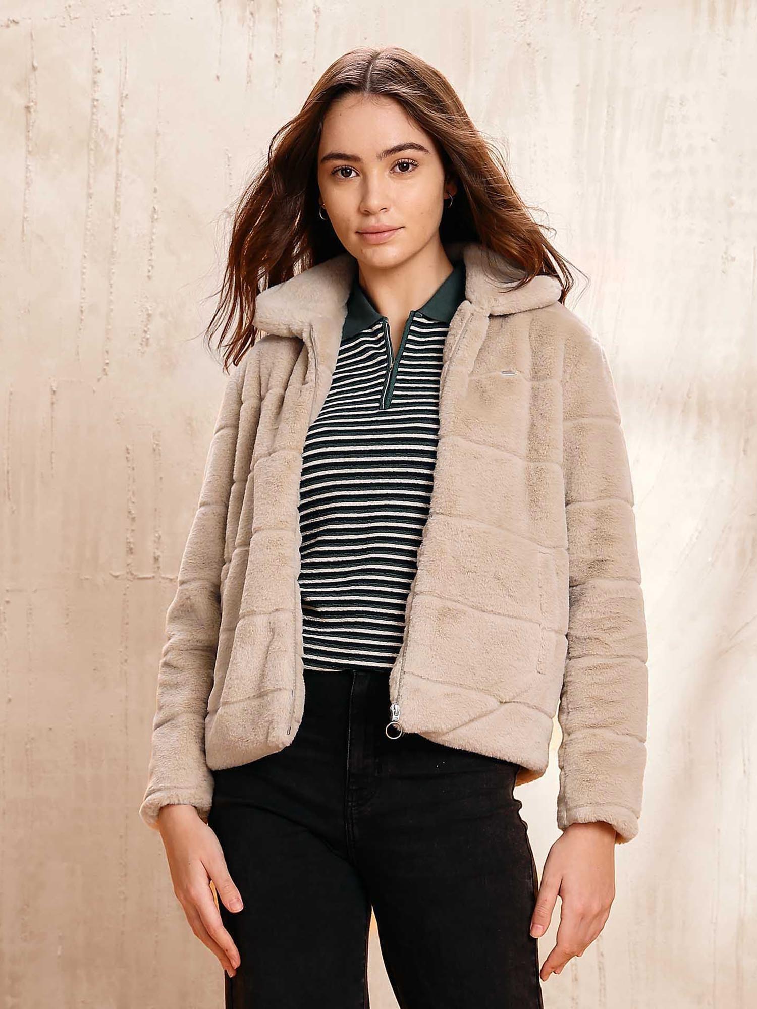Beige Solid Regular Fit Jacket-picture-30