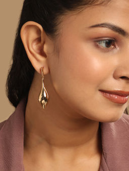Nuyug - Golden Flux Anti Tarnish Earrings