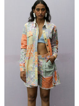 Nirmooha - Green Printed Geo Denim Shorts