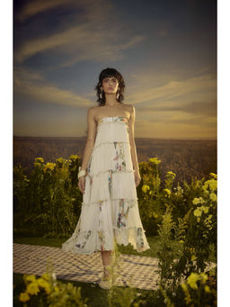 Nirmooha - White Three-Tiered Chiffon Dress