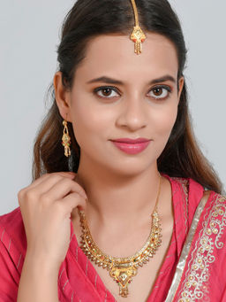 Silvermerc Designs - Karnika Necklace and Earrings (Set of 2) with Maangtika
