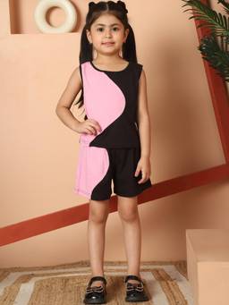Mini & Ming - Girl Black Colorblocked Top With Shorts