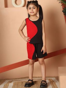 Mini & Ming - Girl Red Colorblocked Top With Shorts